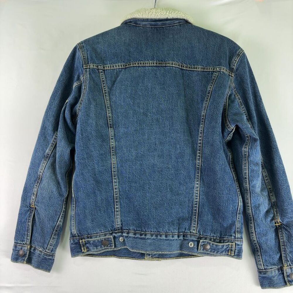 Levi's Jacket - Picture 2 of 4